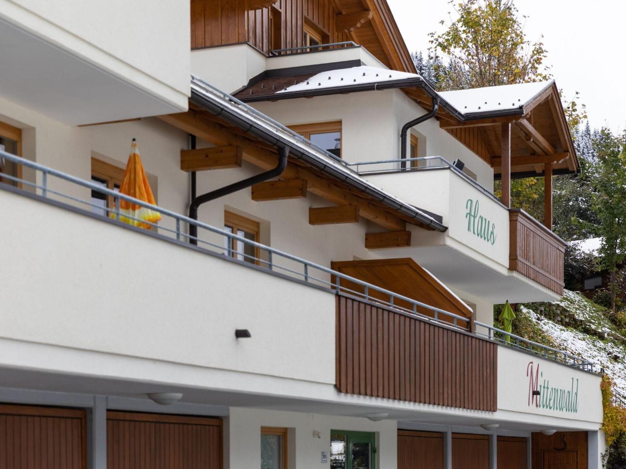 Chalet Apartment In Saalbach Hinterglemm Екстер'єр фото